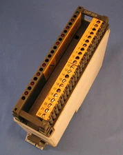 AEG Modicon DAP 208 6728-042.272570 Output Module