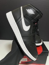   Nike Air Jordan 1 Retro High OG Black Yin Y...