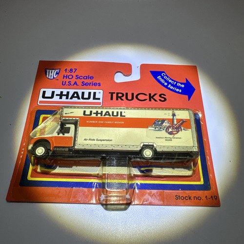 U HAUL TRUCK DESIGNED FOR MAINE, USA SERIES U HAUL TRUCKS BY IHC NEW HO SCALE - Picture 5 of 5