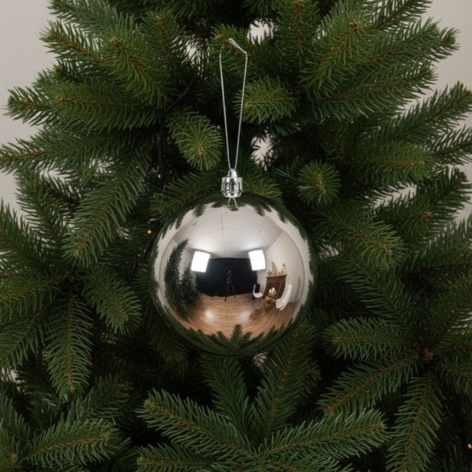 B&Q -  Large Silver Christmas Tree Bauble 14Cm Round Xmas Tree Ornament Decoration - Image 3