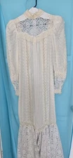 Vintage Gunne Sax Cream Cotton Eyelet & white Pintuck &Lace Straight Line Dress