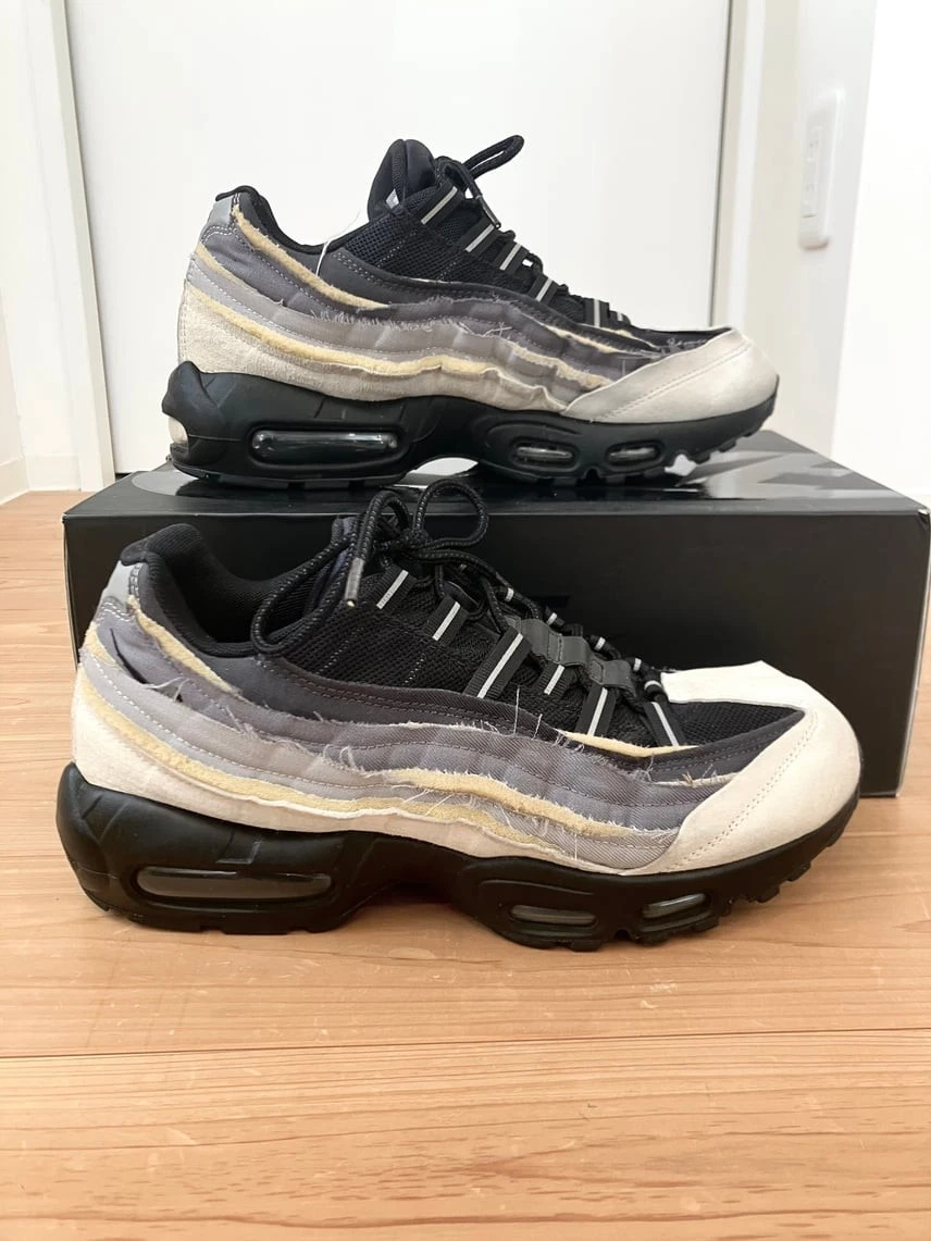 Preços baixos em Nike Comme des Garçons x Air Max 95 Grey | eBay