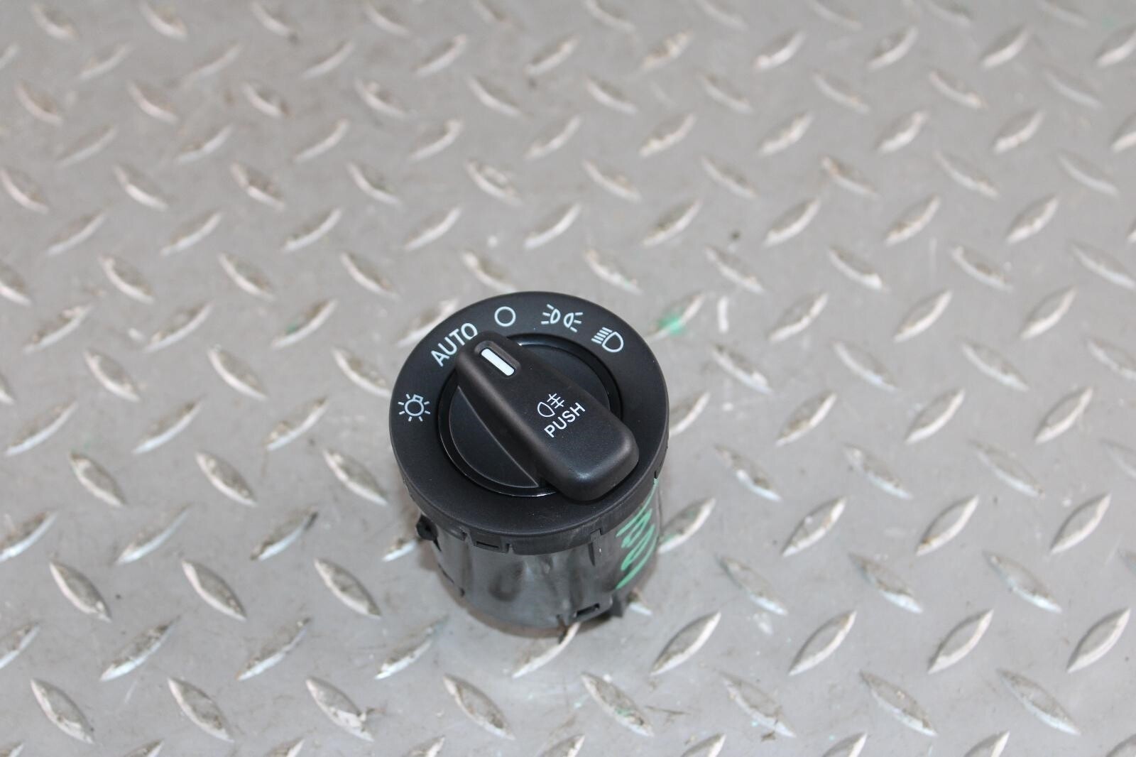 18-24 Ghibli Electronic Dashboard Headlight Head Light Lamp Control Switch Knob