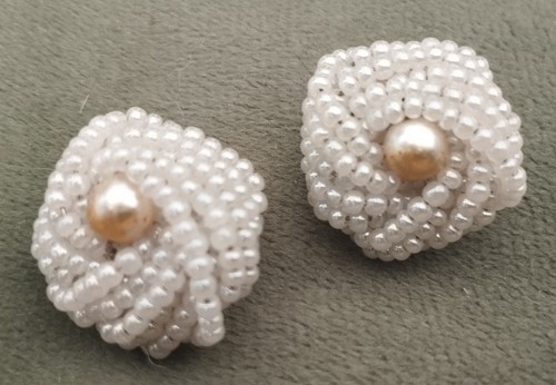 Boucles d'oreilles vintage des années 70 avec fleur de marguerite, bijoux en or