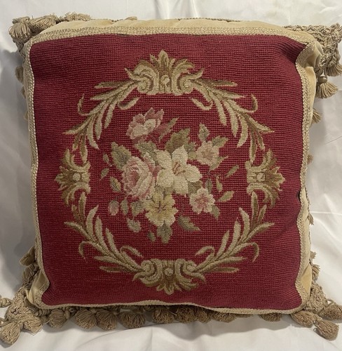 VTG Burgundy Red Floral Wool Needlepoint Tassel Velvet Pillow 18” X 18” Cottage