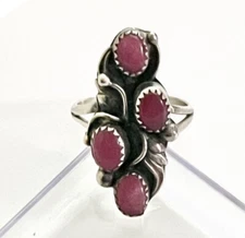 Signed - Annie Chapo, Navajo. Stunning Vintage Rhodolite Sterling Silver Ring