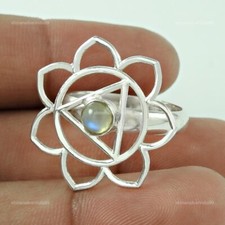 925 Silver Round Rainbow Moonstone Gemstone Flower Cocktail Ring Jewelry US 7.5