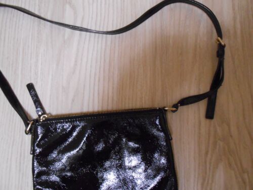 BOLSO BANDOLERA KATE SPADE NUEVA YORK ~ Cuero Negro ~ LOGOTIPO ~ CREMALLERA ~ BOLSO BANDOLERA ~ COMO NUEVO - Imagen 16 de 17