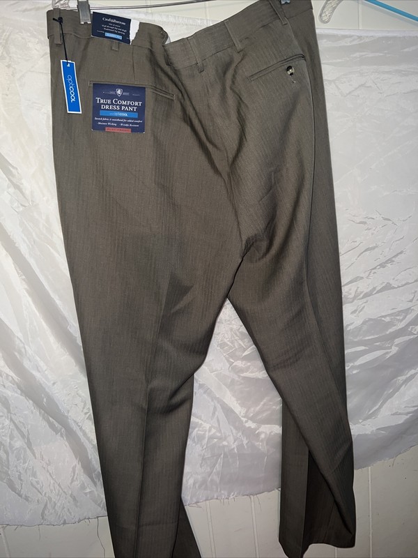 Croft & Barrow Comfort Dress Pant Opticool Flat Front TAUPE BROWN Pants 42 X 32