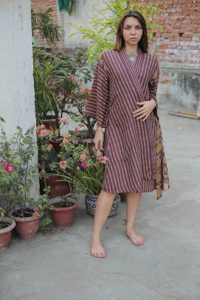 Bata kimono midi de seda pura hasta la rodilla vestido kimono de seda púrpura PS MKMO2022 Foto 2 de 4