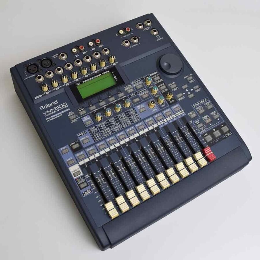 Roland VM-3100 Mixing Station 20 Channel Audio Digital Mixer Roland VM-3100 Mixing Station 20 Channel Audio Digital Mixer