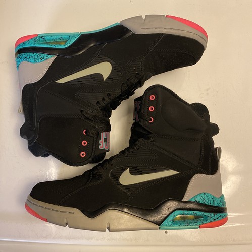 nike air command force size 14