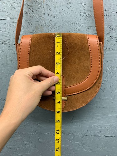 American Eagle Damen Umhängetasche braun Wildleder Saddle Bag Blumenfutter Boho - Bild 13 von 14