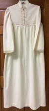 Vintage Vassarette Women's Lace Trim Zip Velvelour Long Robe Ivory Size Medium