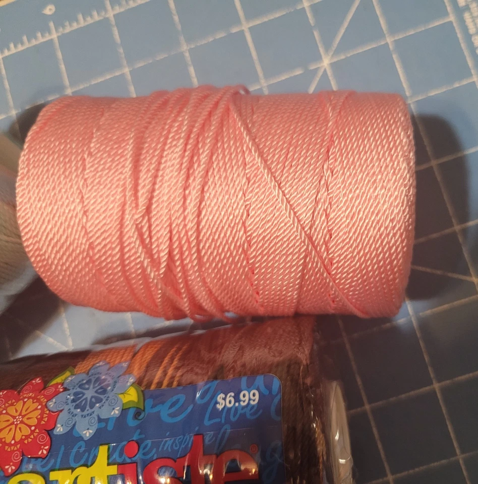 Hilo de nailon Omega And Artiste Foto 3 de 4