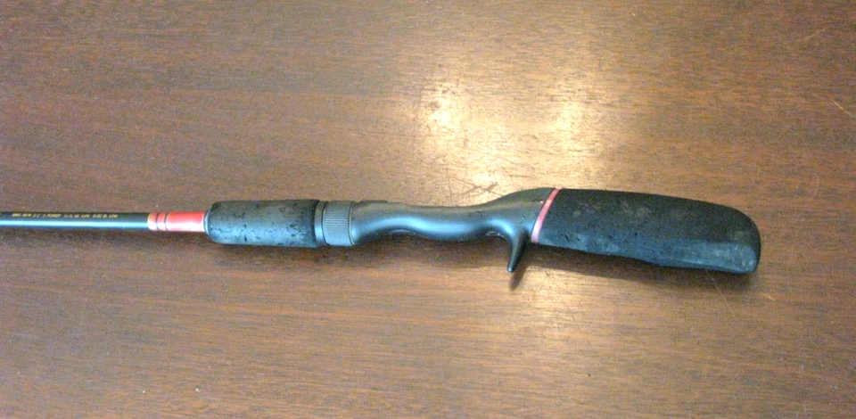 Varilla de fundición Fenwick Blackhawk Mach-II 4'10" BMC 52M, 1 pieza, 8-20 lb, Med Pwr - GUC* Foto 2 de 4