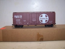HO ACCURAIL 40' PLUG DOOR BOXCAR SANTA FE ATSF 40168