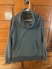 LL Bean Sweatshirt Womens Medium Green Heathered Cozy Cowl Neck Thumbholes
