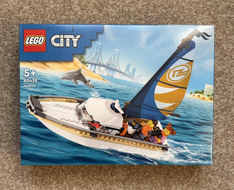 LEGO City - 60438 - Sailboat - New & Sealed - FREE POSTAGE