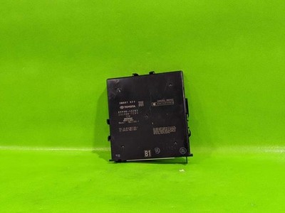 19-25 COROLLA HTBK FUSE RELAY BOX COVER OEM 4284-68