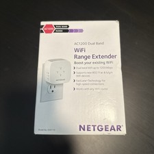 NETGEAR AC1200 WiFi Range Extender - White