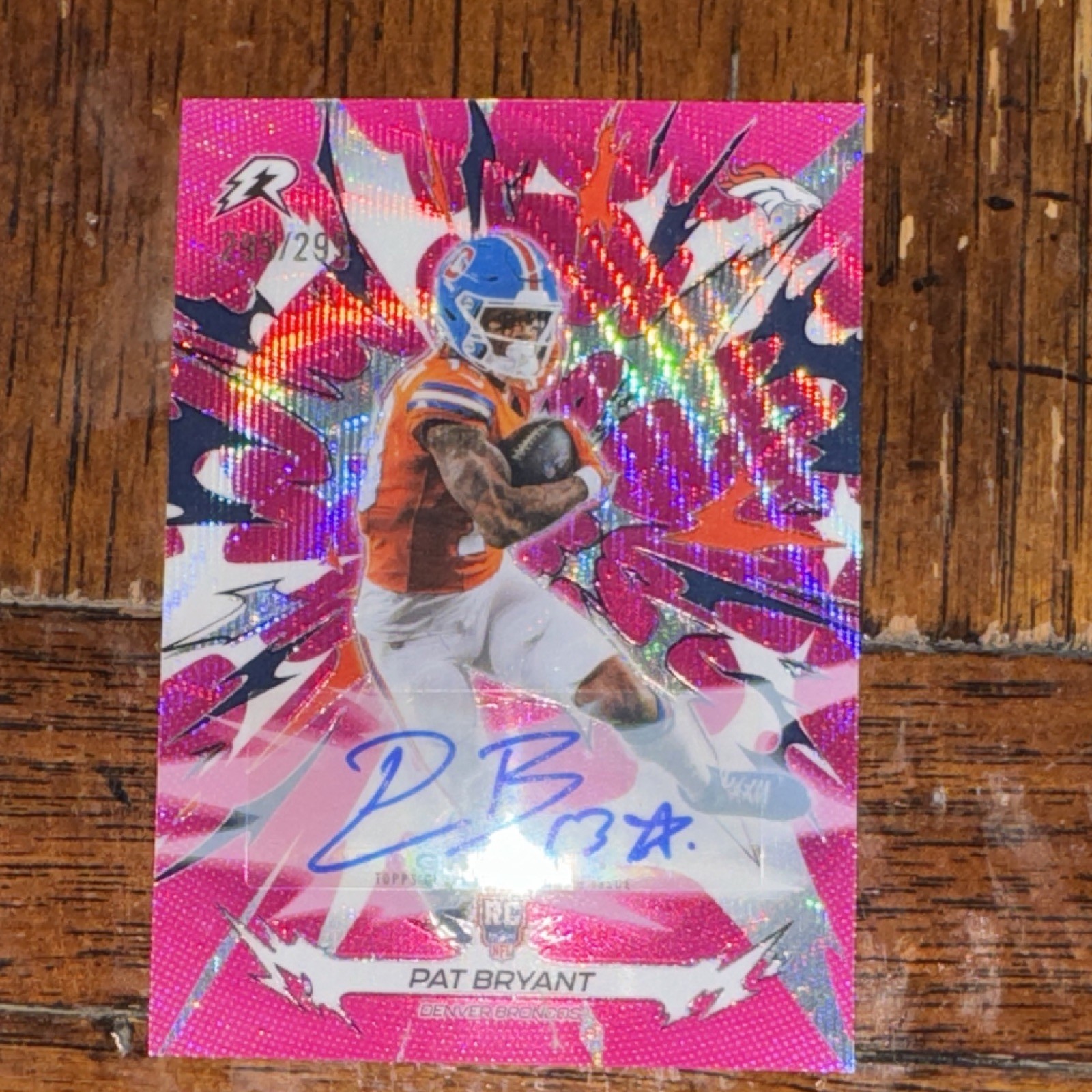 Topps Football Resurgence 2025 Pat Bryant RC Pink Auto /299 #129 Denver Broncos 