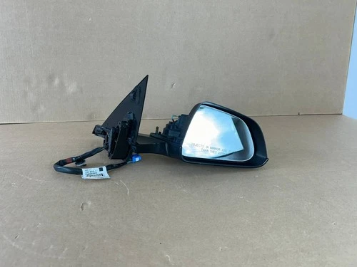 21-23 Tesla Model 3 Front Right Side View Mirror Assembly 1592032-99-G OEM