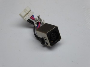 Dell Latitude E5450 Powerbuchse Strombuchse mit Kabel 0P95KW #3800