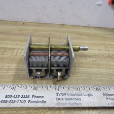 VARIABLE CAPACITOR DUAL480 pF 19 to 472 pF 1/4 in shaft vernier