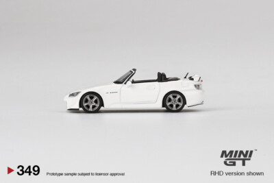 Mini GT 1:64 Honda S2000 (AP2) Type S Grand Prix White #349