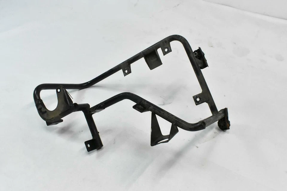 2001 Bentley Arnage Coolant Reservoir Overflow Bottle Bracket - Image 2 of 4