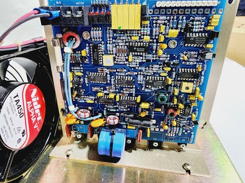 Módulo de control de 3 ejes Servo Dynamics/Fenner con placas AW1550 - Imagen 2 de 7
