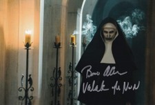 BONNIE AARONS signed Autogramm 20x30cm THE NUN in Person autograph COA