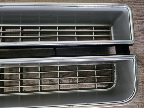 FORD GRANADA Mk1 FRONT GRILL GENUINE NEW OLD STOCK VERY RARE NOW - Picture 7 of 10