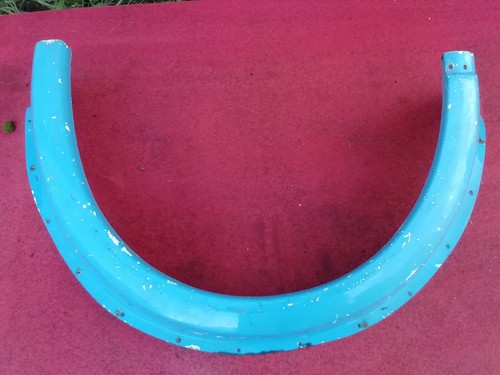 BMW E10 E6 Gruppe 2 Kotflügelverbreiterung Vorne  Links  Aus Polierester.