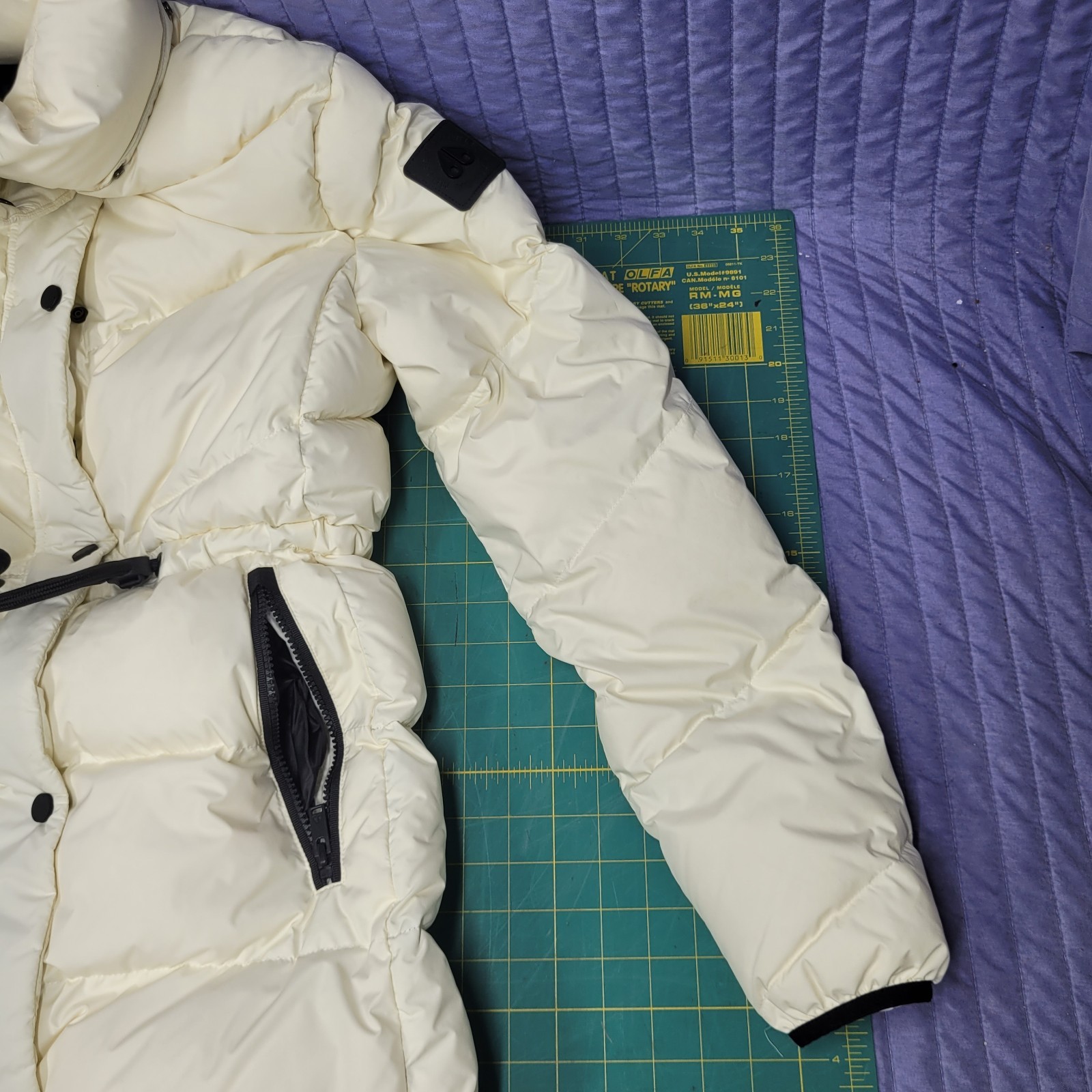 Moose Knuckles Belle Cote Down Parka White Puffer Coat Hooded Jacket Size S/P image 3