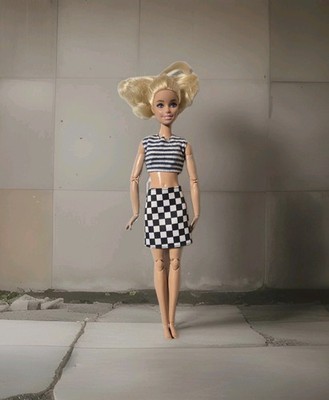 Barbie DHL82 Fully Articulated Made To Move Blond Doll Redress Restyle Ooak C178