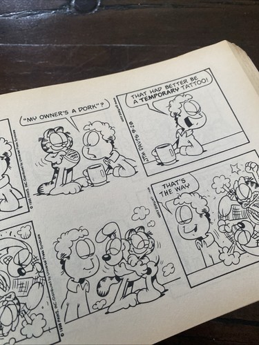 VINTAGE Retro 1999 GARFIELD FAT CAT 3 COMIC BOOKS IN ONE VOLUME. 12th Edition - Picture 7 of 10
