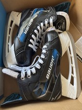 Bauer X Ice Hockey Skates Junior Size 2.5 D 3.5 Shoe Size Box Supreme Vapor