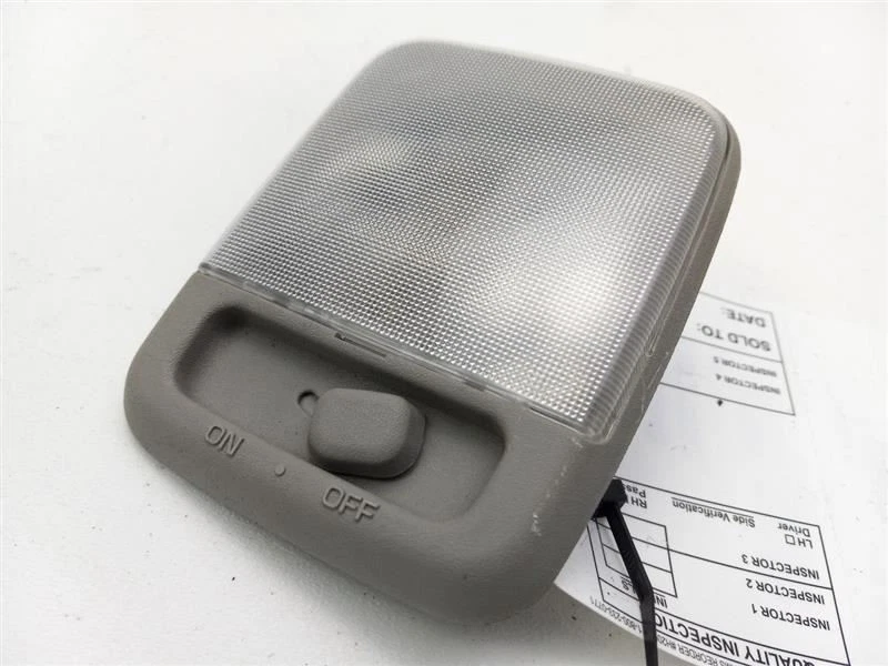 Luz domo techo trasero Nissan Altima 2002-2006 Foto 3 de 4