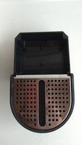 Nespresso PIXIE DeLonghi Auffangschalen Tassenhalter Ersatzteile gebraucht