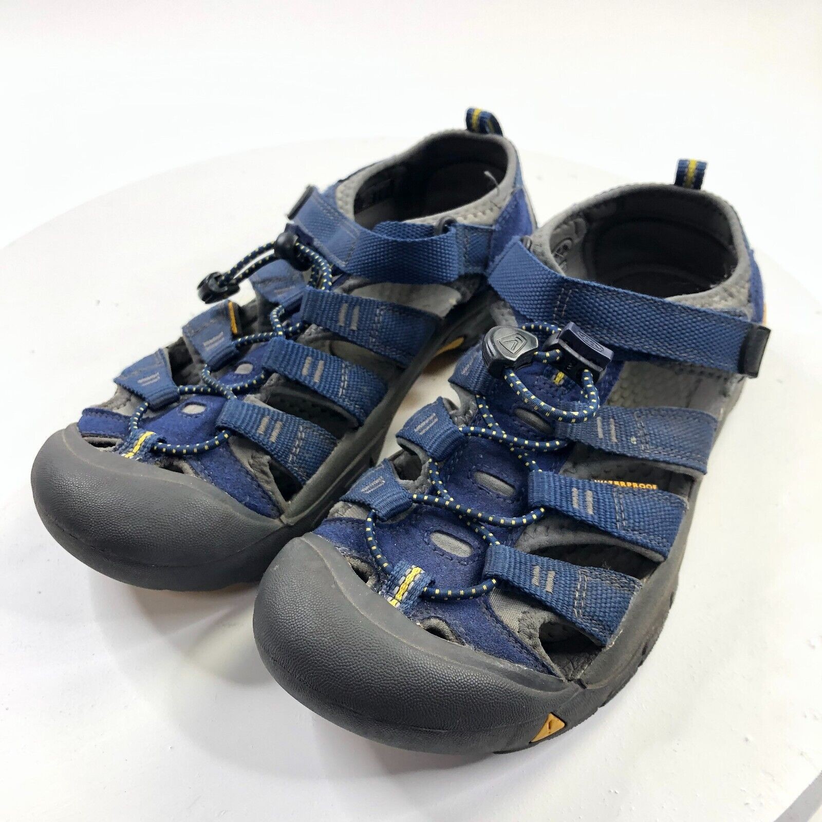 Sandalo Keen Newport unisex bambino bambino slip on taglia 5 blu