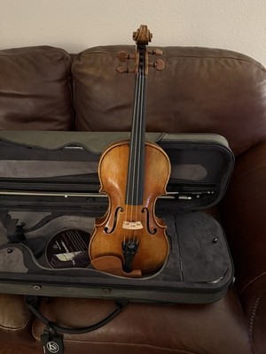 LC Guarneri Plus 4/4 Acoustic 4-String Violin Brown w/ Hard Case & Bow