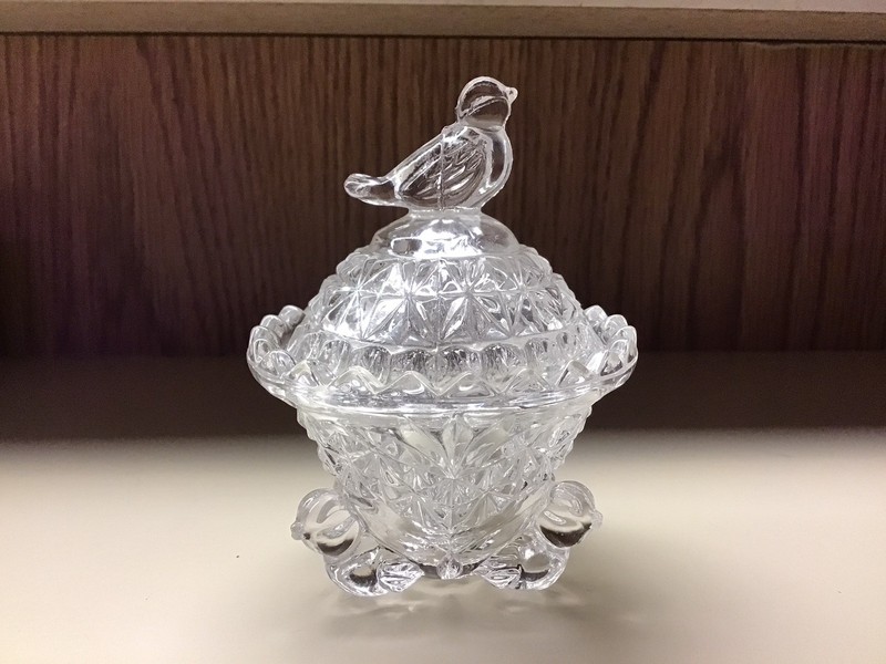 HOFBAUER  Crystal Lidded Trinket Dish With Bird On A Top Pre- Owned.