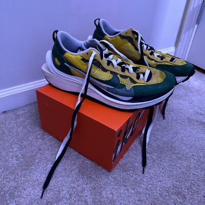 nike x sacai vaporwaffle tour yellow gorge green sail