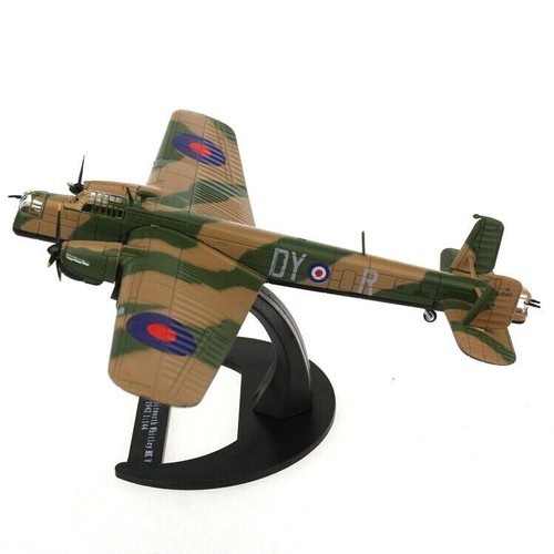 Modellino aereo 1:144 WW2 Armstrong Whitworth Whitley pressofuso collezione militare - Foto 10 di 11