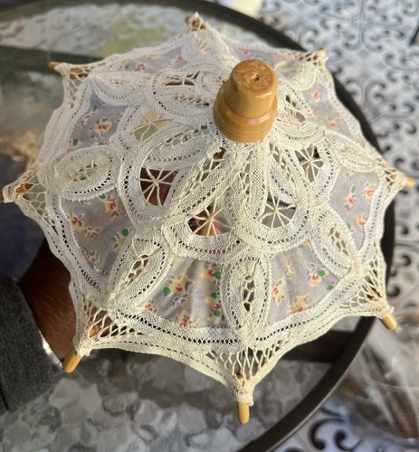 Vintage Miniature Working Umbrella Parasol Handmade Detailed Victorian Lace - Bild 5 von 5