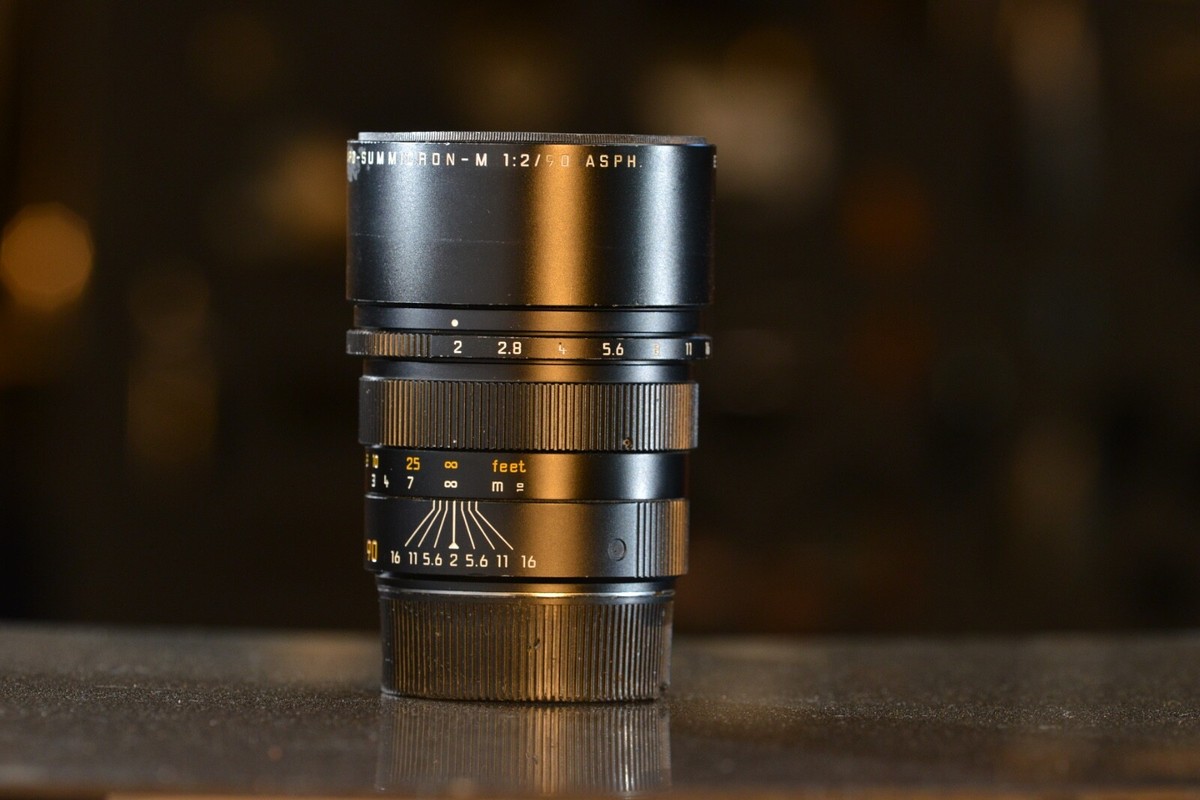 Leica APO-SUMMICRON-M 90mm f/2 ASPH Aspherical Lens (Black 