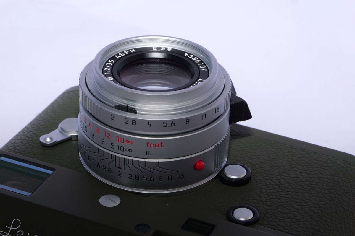 Leica M-P (Typ 240) Digital Rangefinder SAFARI set. Summicron-M