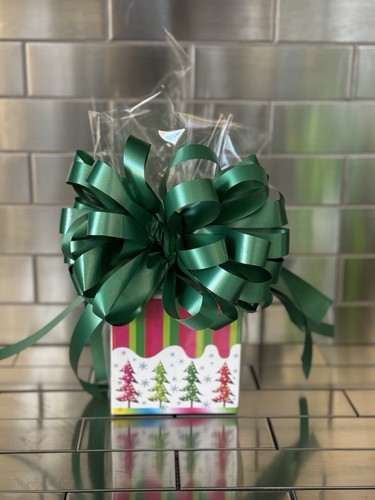 Christmas Tree Theme Gift-Basket/Box & 1/2 LB Lotus Biscoff Cookies Wrap & Bow - Picture 2 of 3